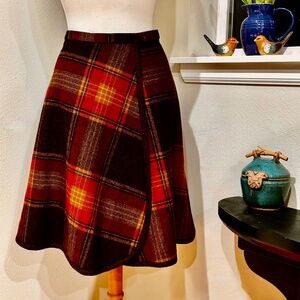 1950s Pendleton Wrap Around Bias Cut Skirt Block Plaid Wool, S - M Size